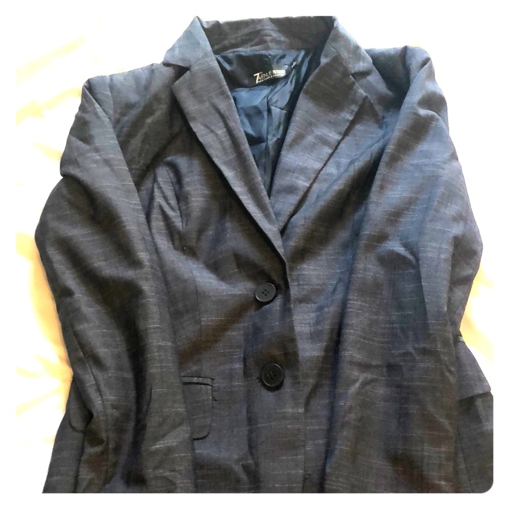Women’s size 2 suit jacket NEW YORK & COMPANY
